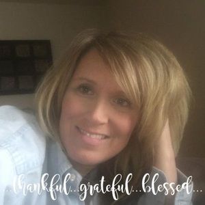 Meet your Posher, Kim